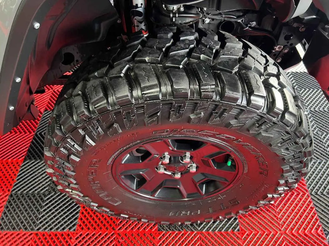 Jeep JT/Gladiator 2022 5p Mojave V6/3.6 Aut.