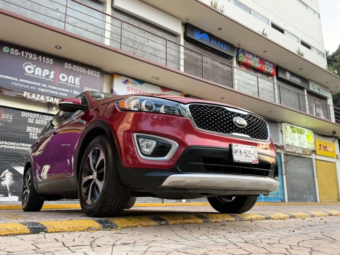 KIA SORENTO EX PACK 2016 (3 FILAS DE ASIENTOS)