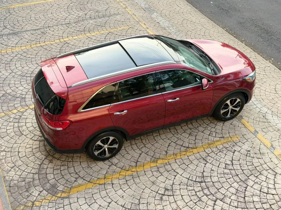 KIA SORENTO EX PACK 2016 (3 FILAS DE ASIENTOS)