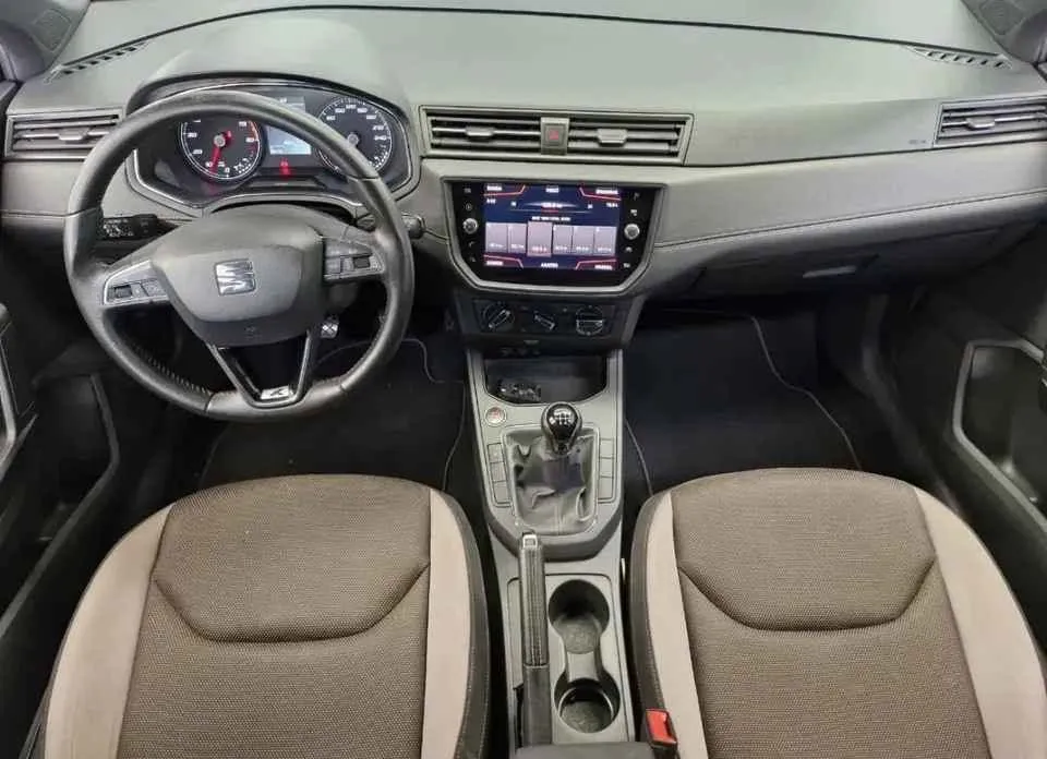 🚗 SEAT Ibiza 2019 – Xcellence Manual 🚗