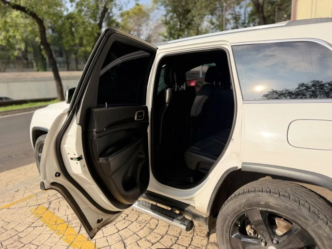 JEEP GRAND CHEROKEE LIMITED 2014
