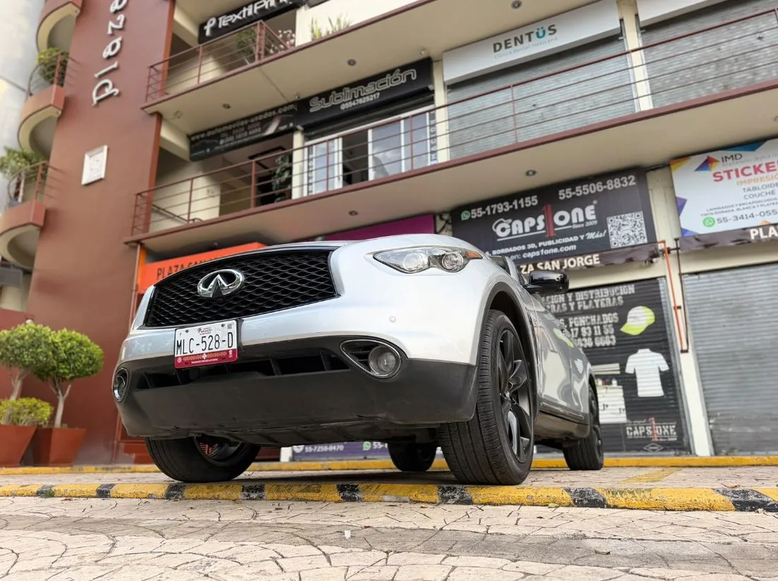 INFINITI QX70 SPORT 2020