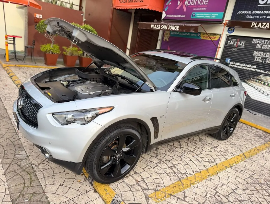 INFINITI QX70 SPORT 2020