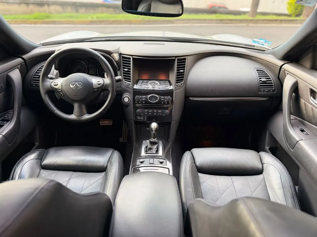 INFINITI QX70 SPORT 2020
