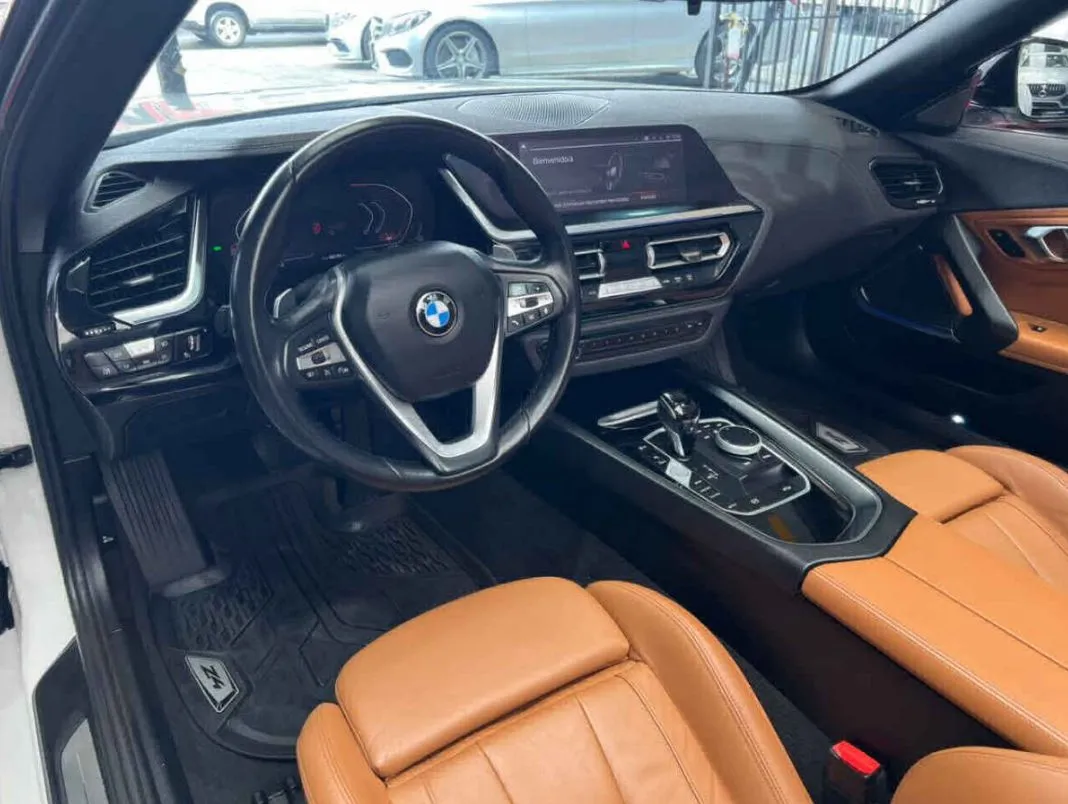 BMW Serie Z4 2019 2p 20i Sport L4/2.0/T Aut.