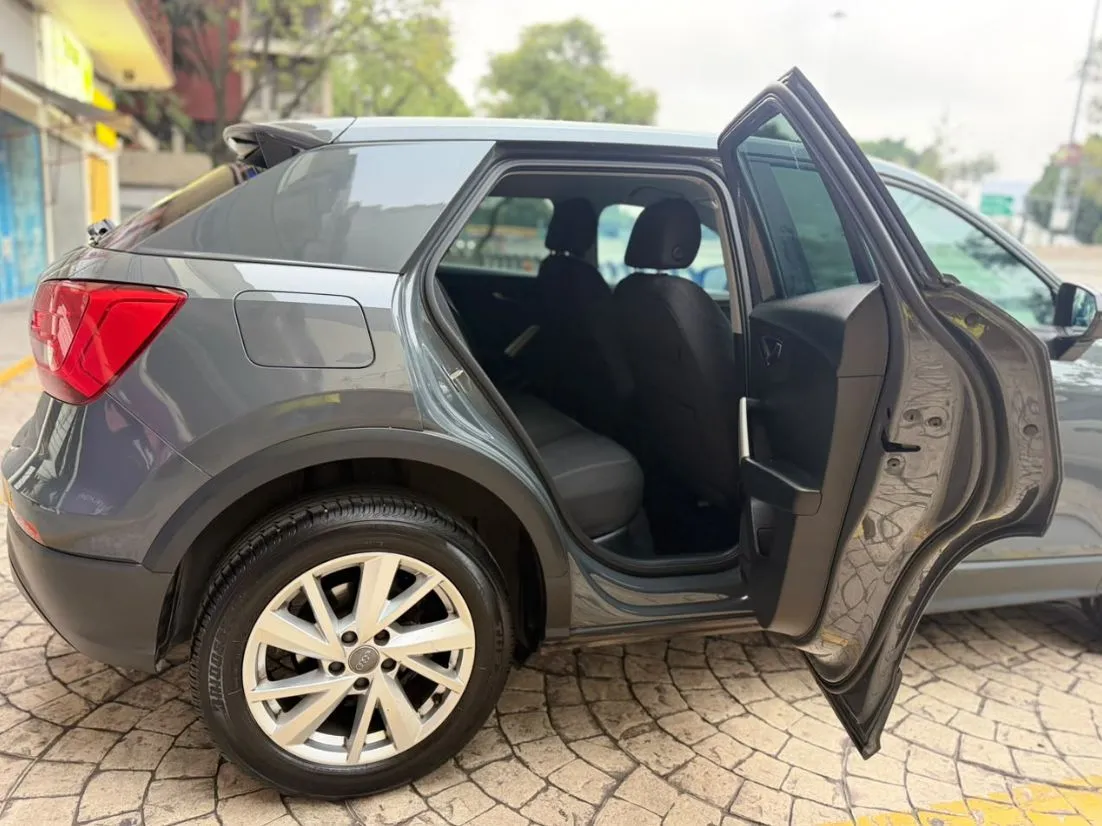 AUDI Q2 2020 35 TFSI STRONIC DYNAMIC