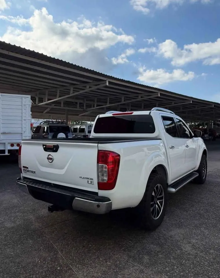 Nissan Frontier 2020 Manual | 55,150 km | Pickup Impecable con Enganche desde $20,000