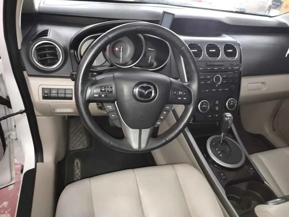 Mazda CX-7 2012 Automática | 97,345 km | SUV Elegante con Enganche desde $20,000