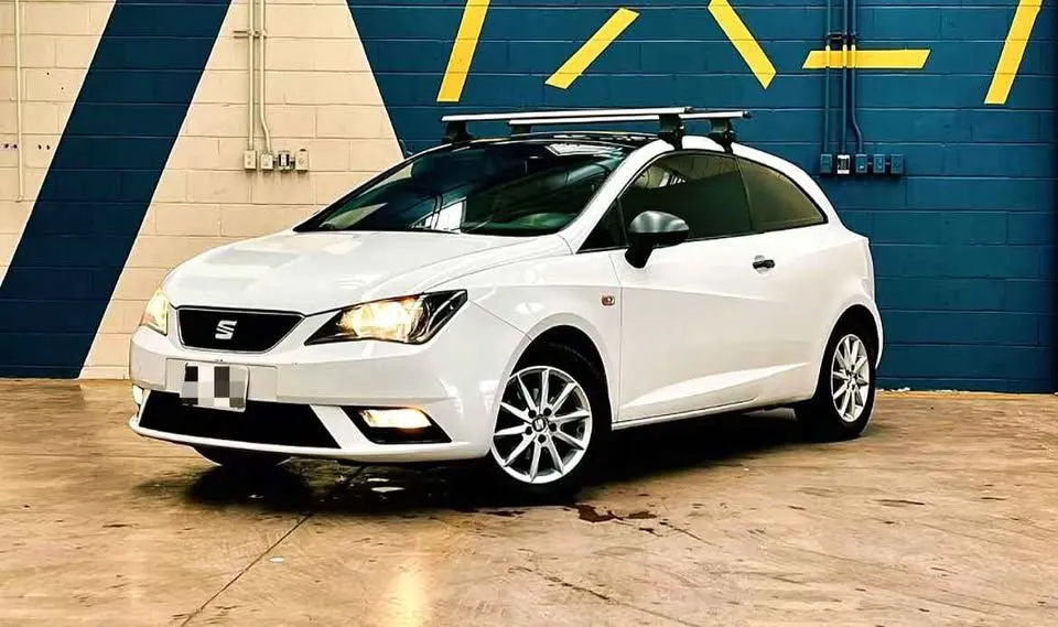SEAT Ibiza 2015 Manual | Hatchback Deportivo y Económico con Enganche desde $20,000