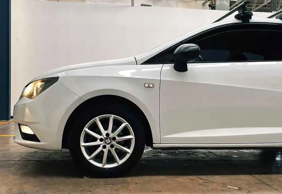 SEAT Ibiza 2015 Manual | Hatchback Deportivo y Económico con Enganche desde $20,000