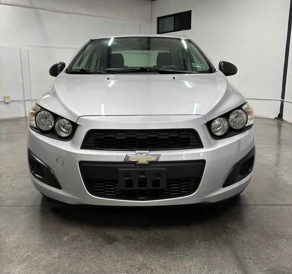 Chevrolet Sonic 2015 Manual | 101,000 km | Auto Eficiente con Enganche desde $20,000