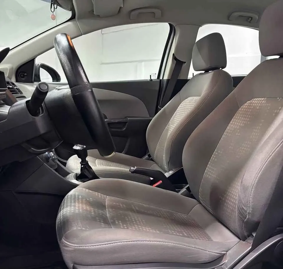 Chevrolet Sonic 2015 Manual | 101,000 km | Auto Eficiente con Enganche desde $20,000