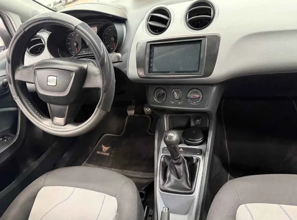 SEAT Ibiza 2013 | ¡Tu Cómplice de Viaje con Enganche Bajo!