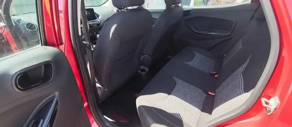 Ford Figo Titanium 2021 | ¡Top de Gama, Equipado y Ahorrador!
