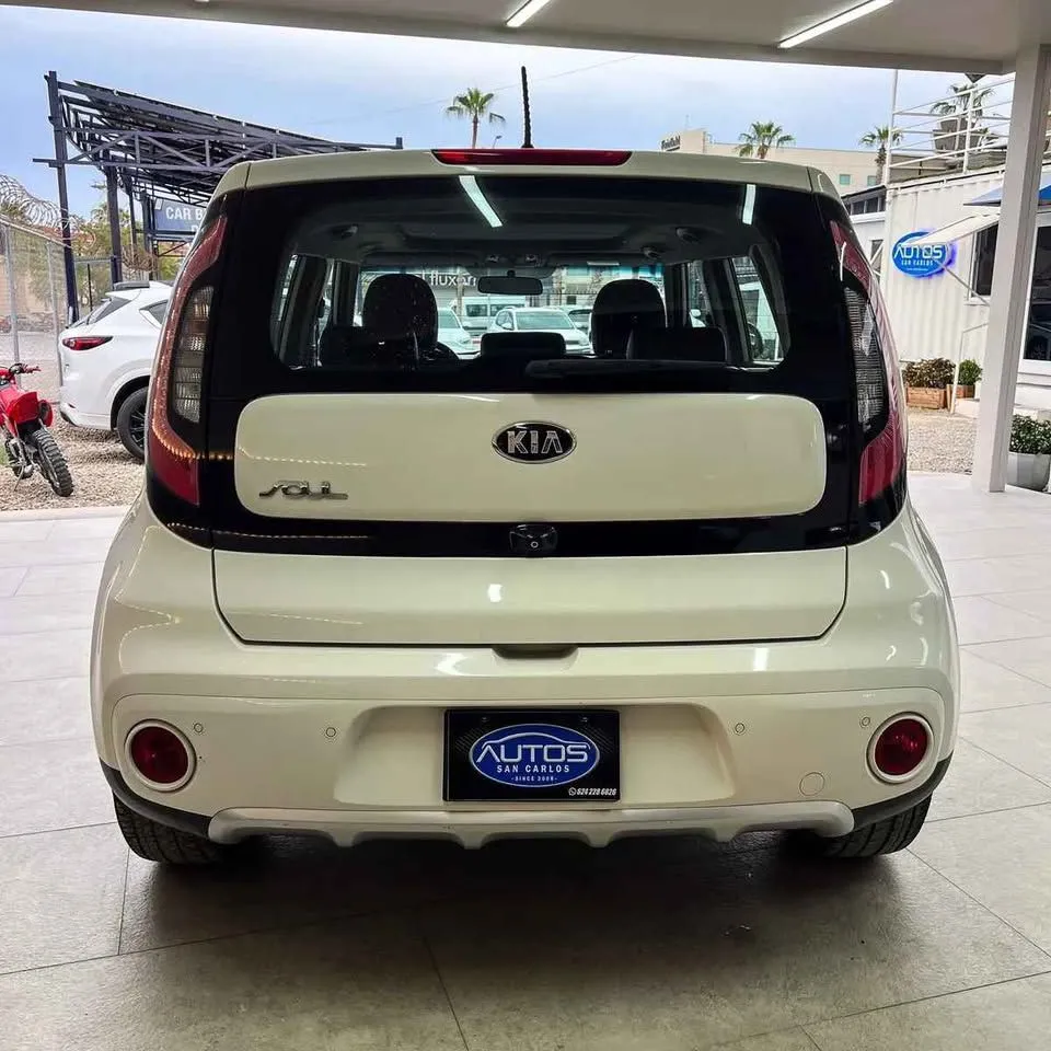 Kia Soul 2018 | ¡Estilo Único, Amplio y A Solo $220,000!