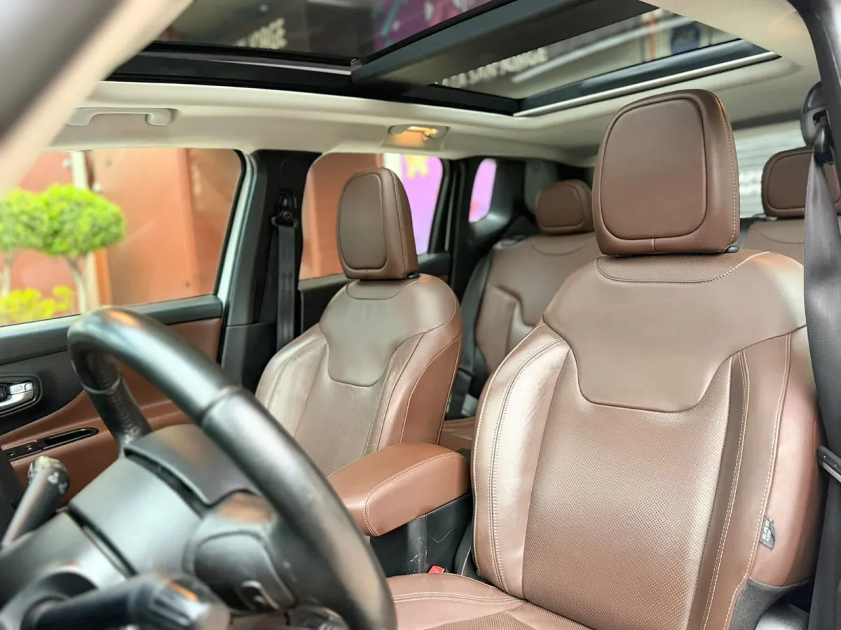 JEEP RENEGADE LIMITED BRONZE EDITION 2021