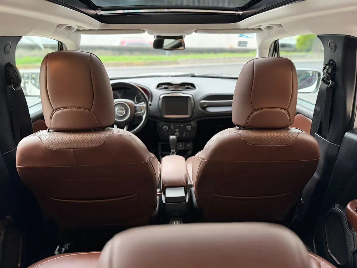JEEP RENEGADE LIMITED BRONZE EDITION 2021