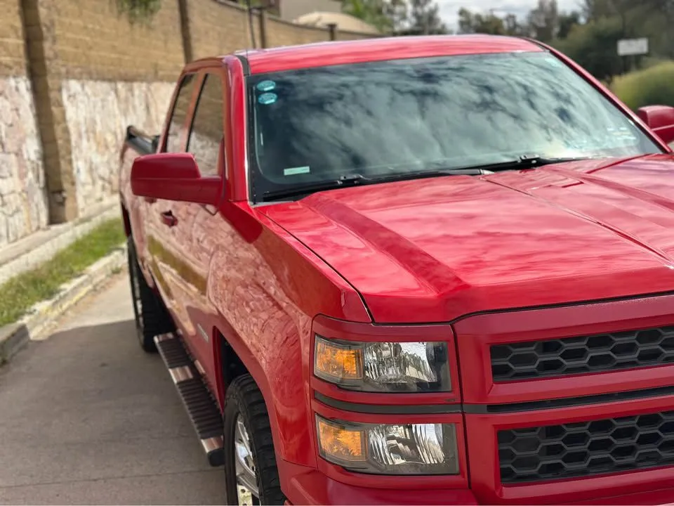 Chevrolet Silverado 2500 2014 | ¡V8, Solo 64k km y Lista para Exigentes!