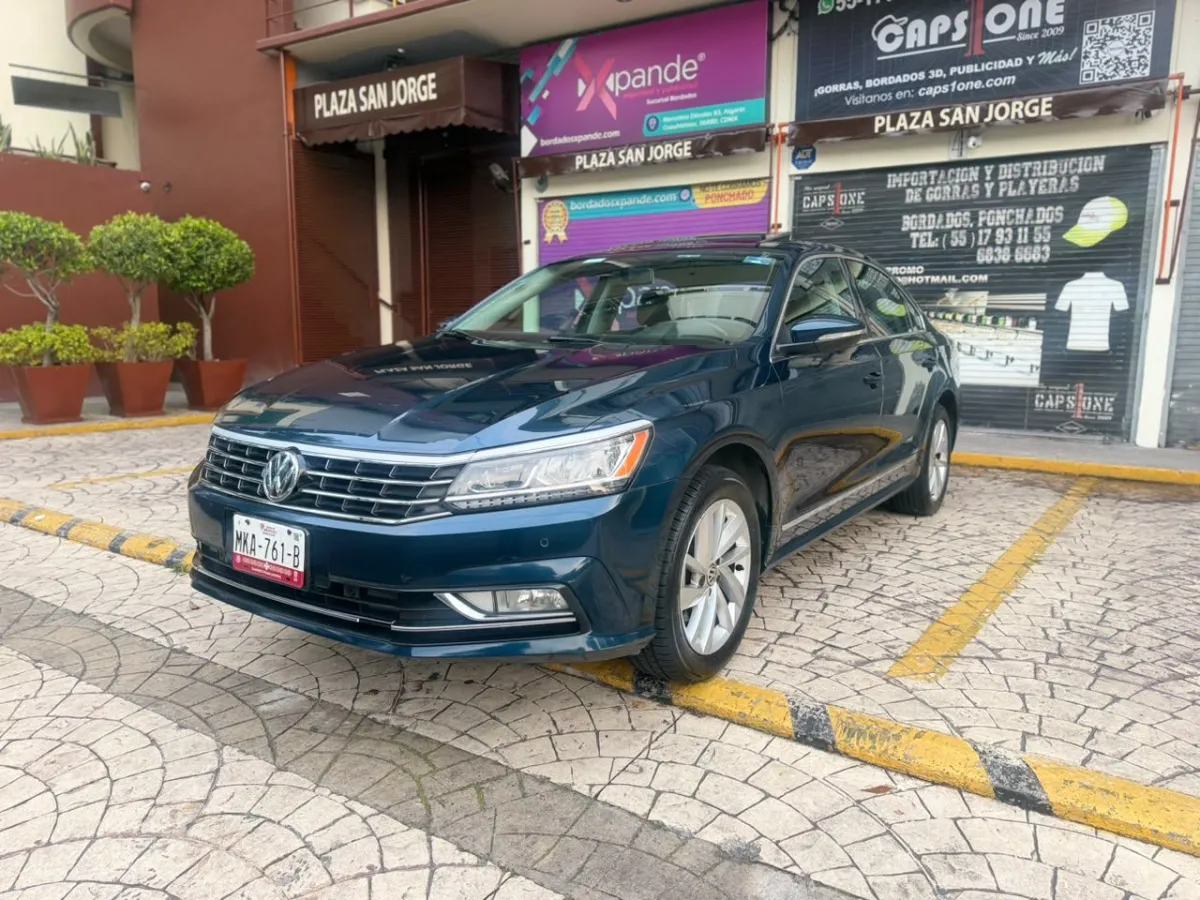 VOLKSWAGEN PASSAT HIGHLINE 2018