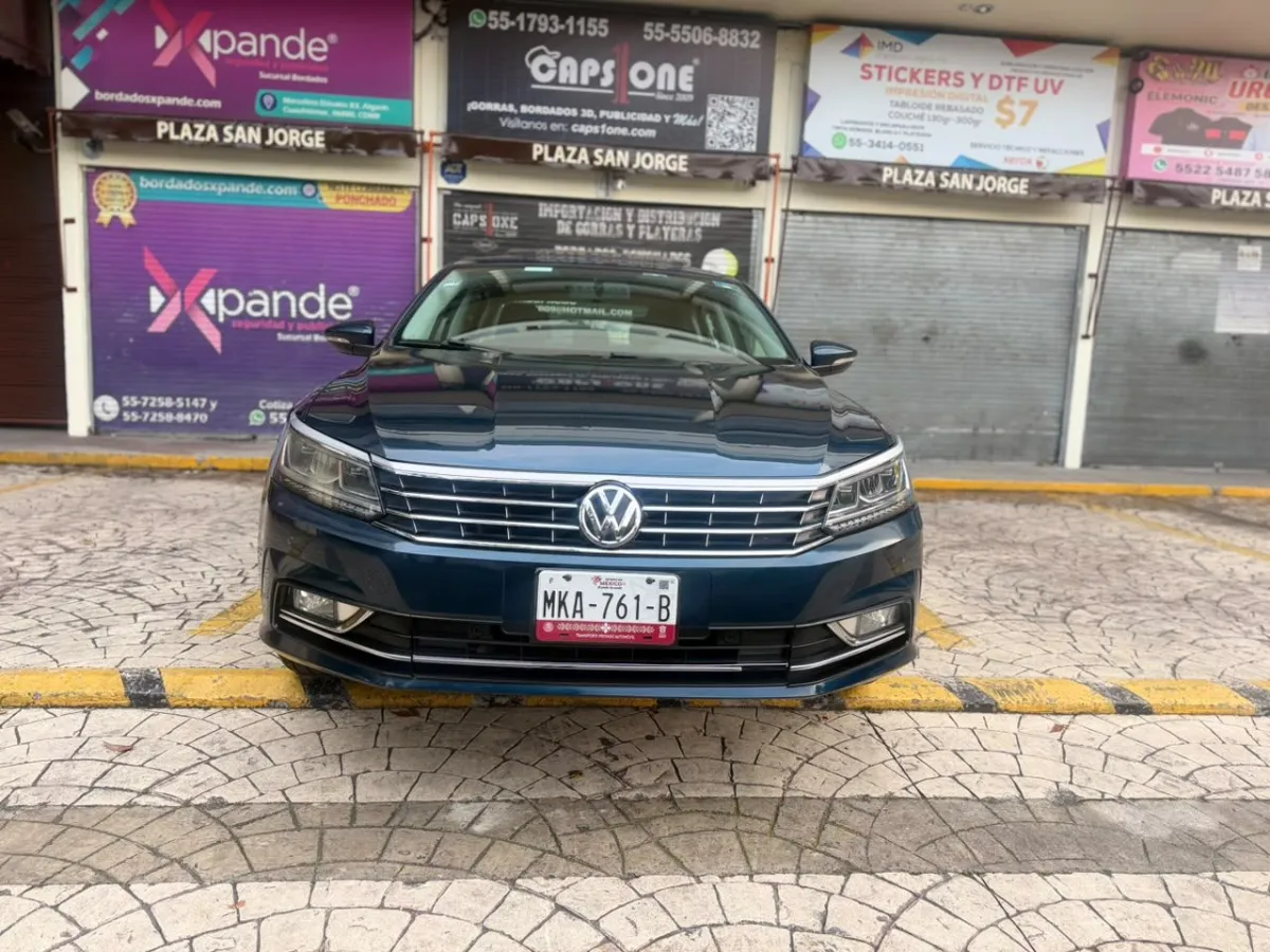 VOLKSWAGEN PASSAT HIGHLINE 2018