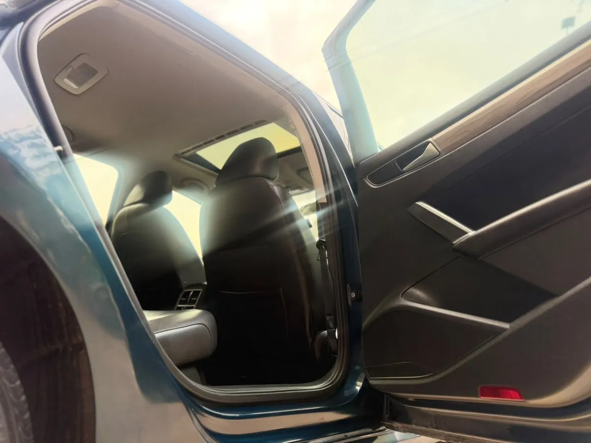 VOLKSWAGEN PASSAT HIGHLINE 2018