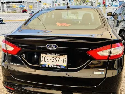 Ford Fusion 2017 – Elegancia, Potencia y Confort Total