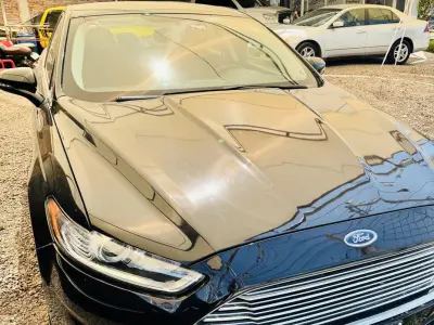 Ford Fusion 2017 – Elegancia, Potencia y Confort Total